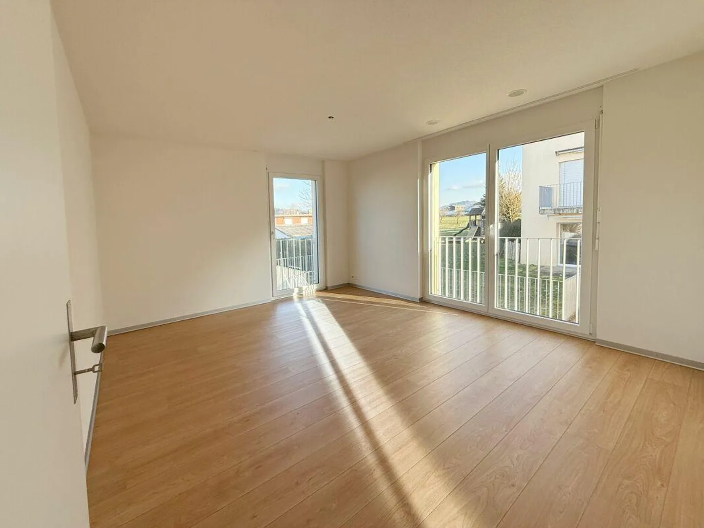 Moderne Wohnung mit Terrasse - Foto 8 von 12
