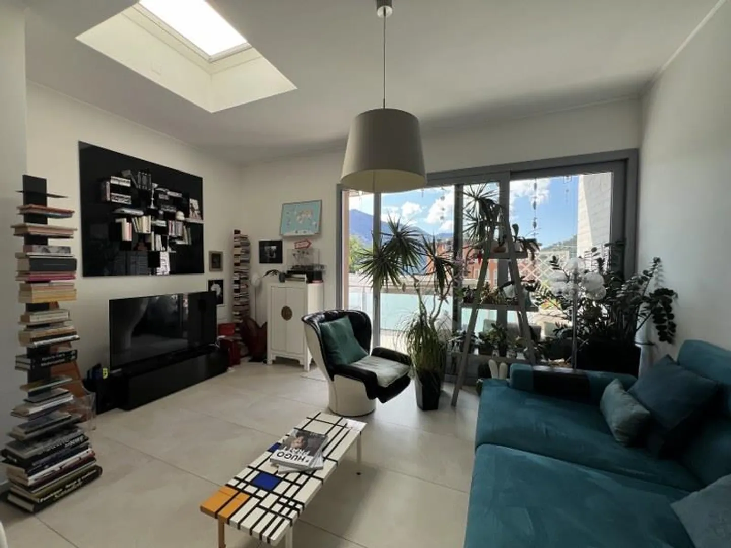 ESCLUSIVO ATTICO DI 4.5 LOCALI CON SPLENDIDA VISTA LAGO - Foto 7 di 13