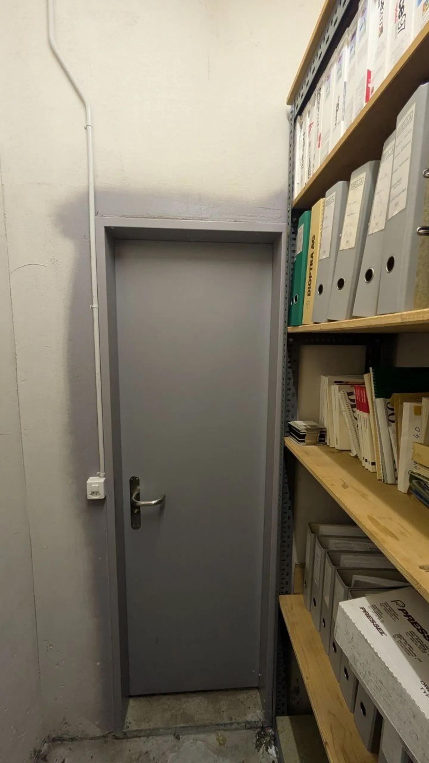 3.0m2 Magazzino Dübendorf - Im Schossacher 12 - Foto 5 di 8