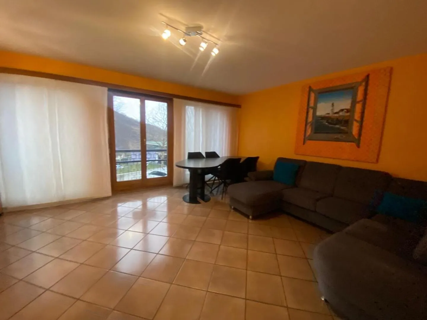 7 1/2 Room Single Family House with Swimming Pool - Photo 3 of 13