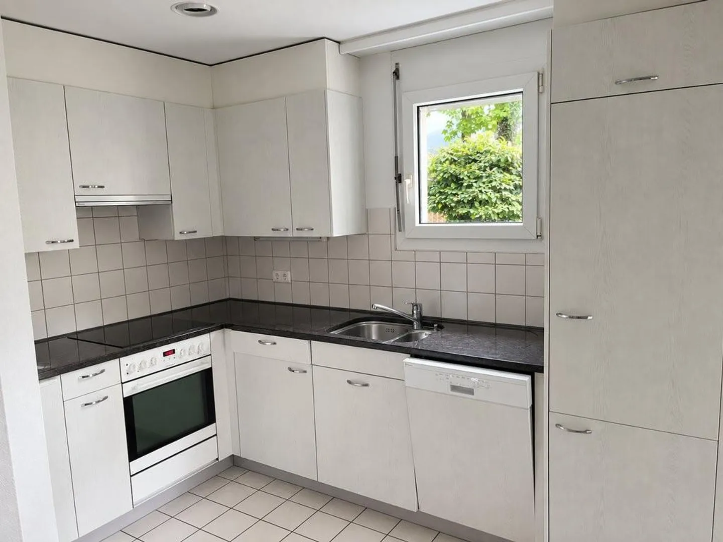 Appartement spacieux de 5,5 pièces à Saint-Gall - Photo 2 sur 12