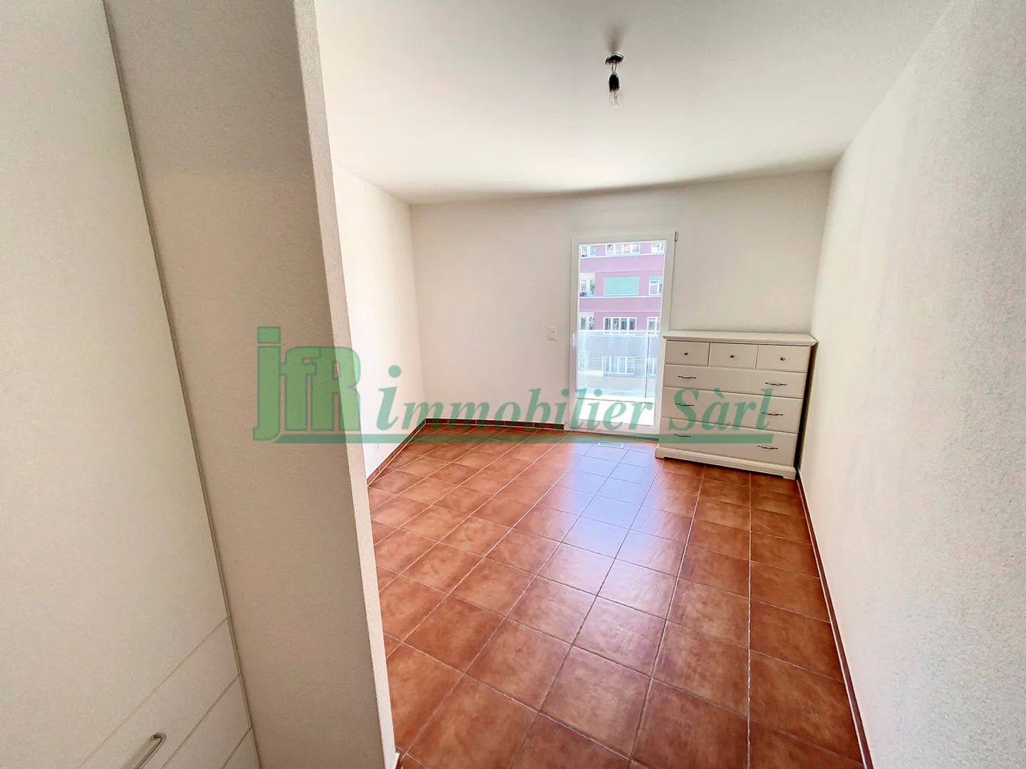 Appartamento in affitto - Foto 7 di 12