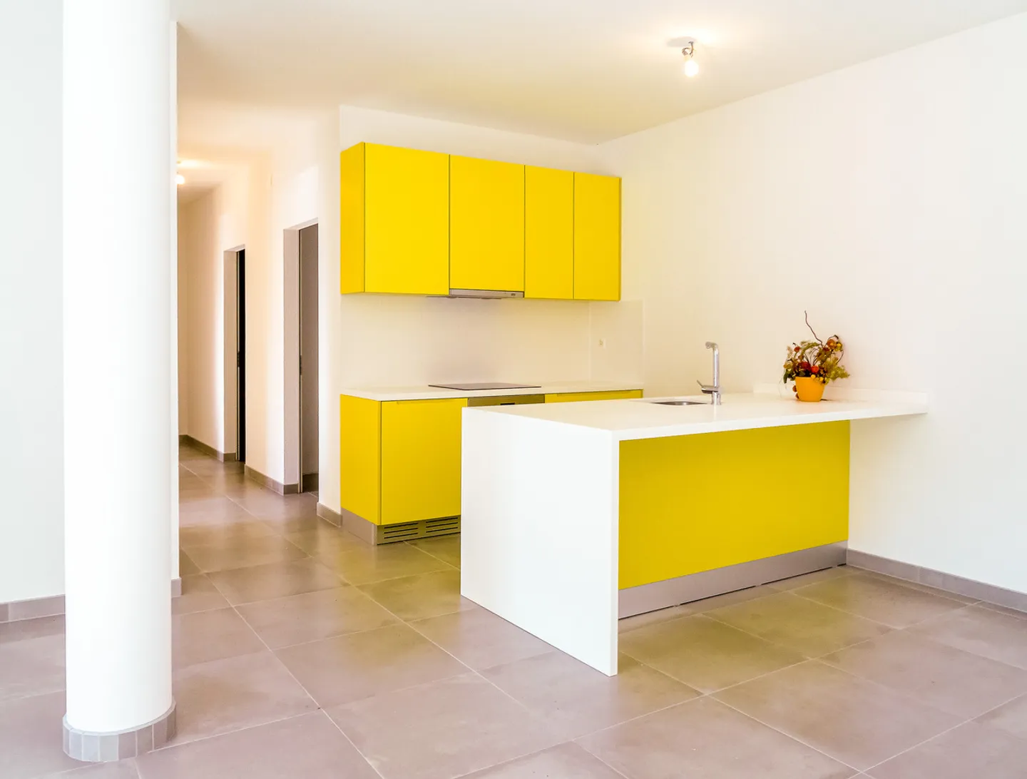 Maison mitoyenne de 2 logements entièrement rénovée
Avec 4 garages - Photo 20 sur 28