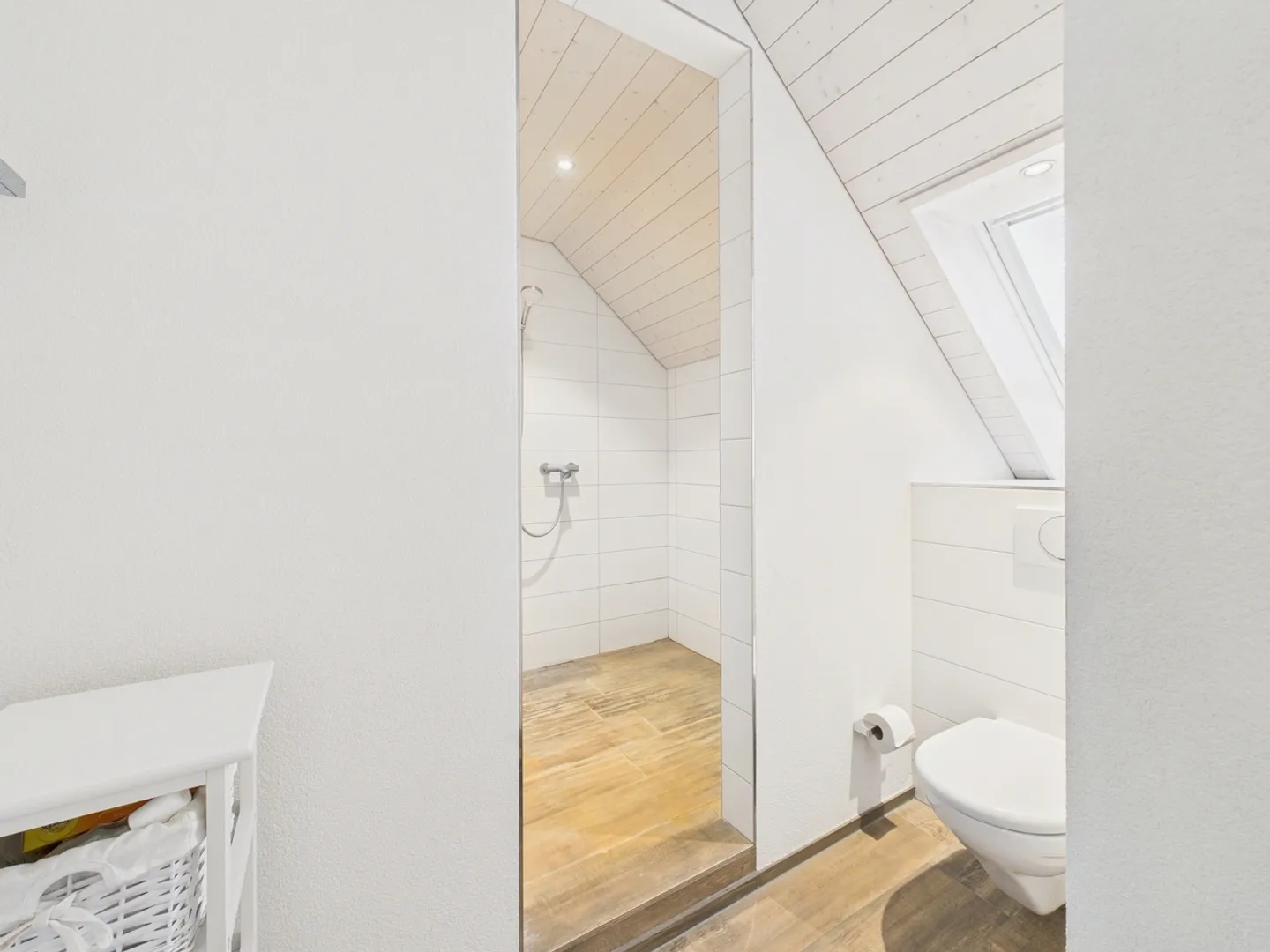 Appartamento moderno di 2,5 stanze con balcone a Fräschels - Foto 8 di 11