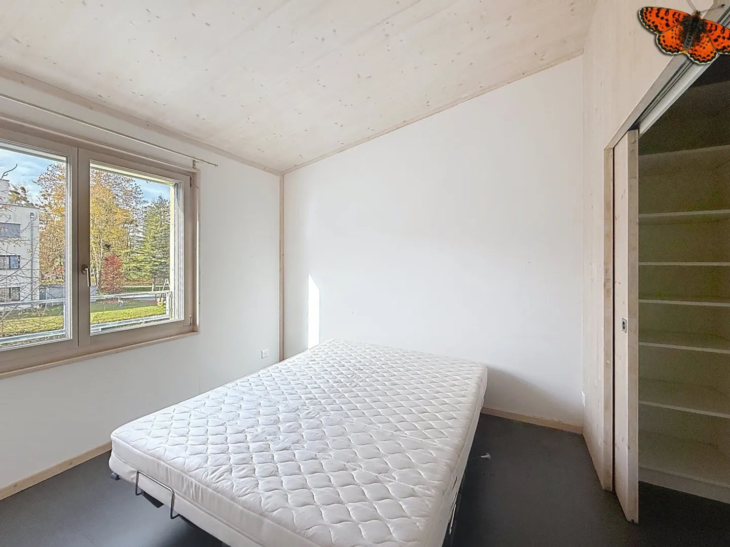 4½ Rooms - In a Quiet Triplex Apartment! - Photo 11 of 15