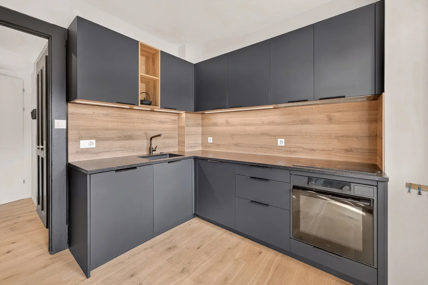 Appartement élégant 2.5 pcs - Photo 6 sur 9