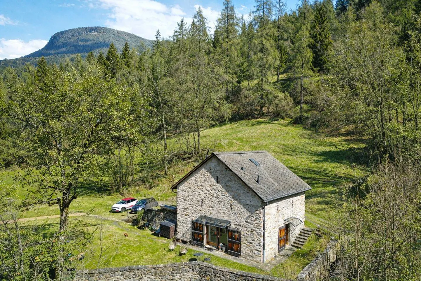Unico pezzo: Rustico completamente ristrutturato nel cuore della natura - Foto 13 di 17