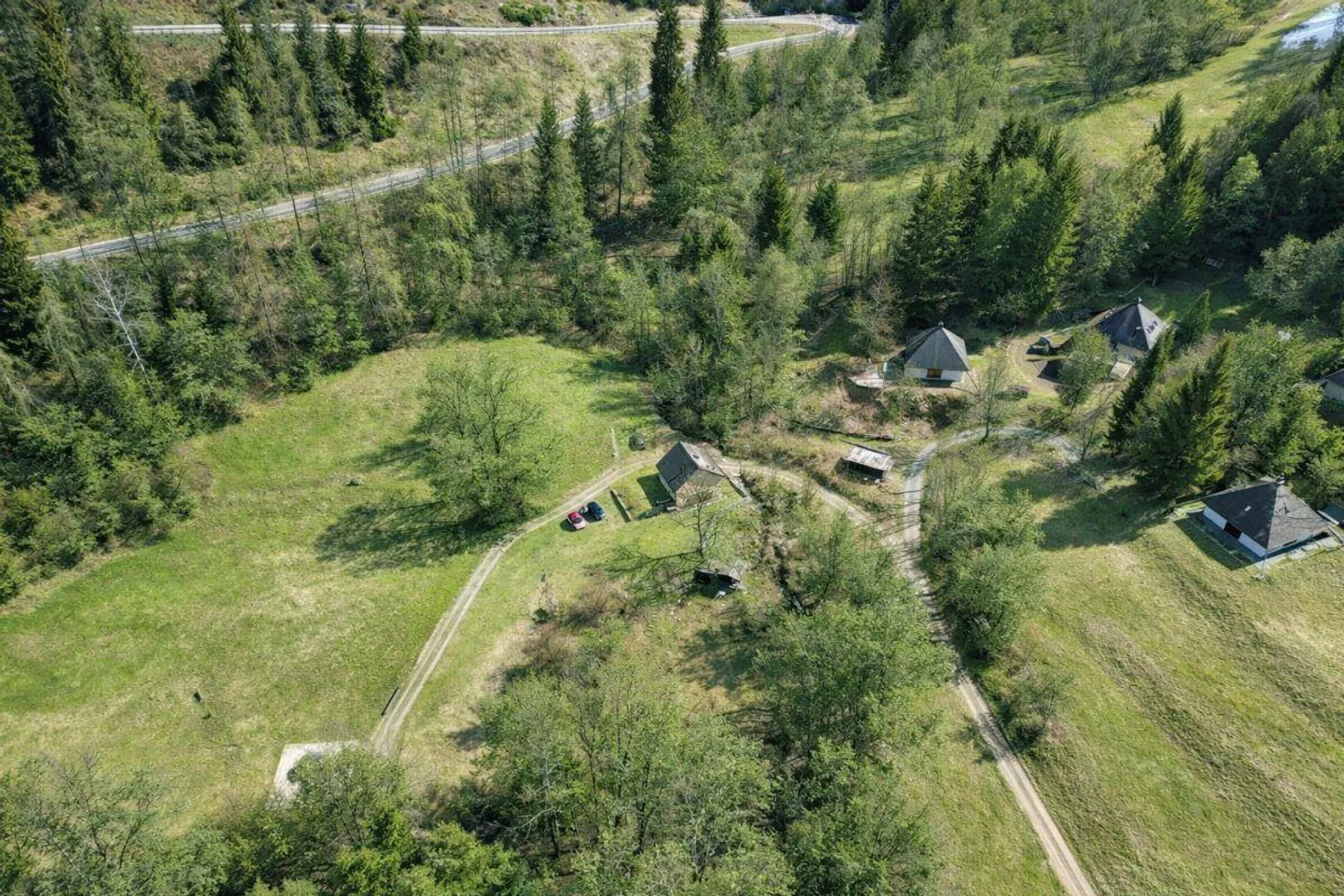 Unico pezzo: Rustico completamente ristrutturato nel cuore della natura - Foto 14 di 17