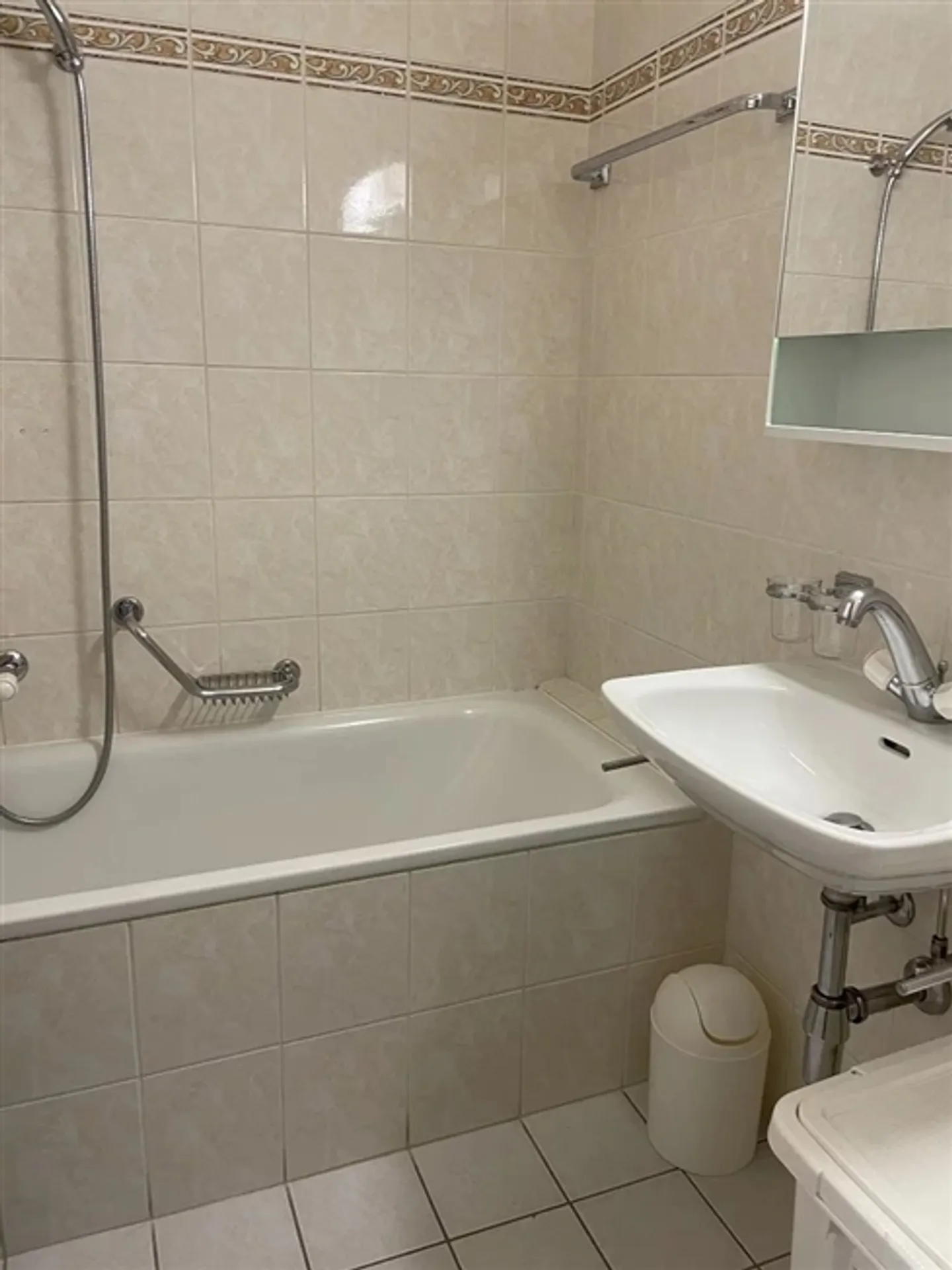 Appartement meublé de 4 pièces au cœur de Champel à Genève - Photo 5 sur 6