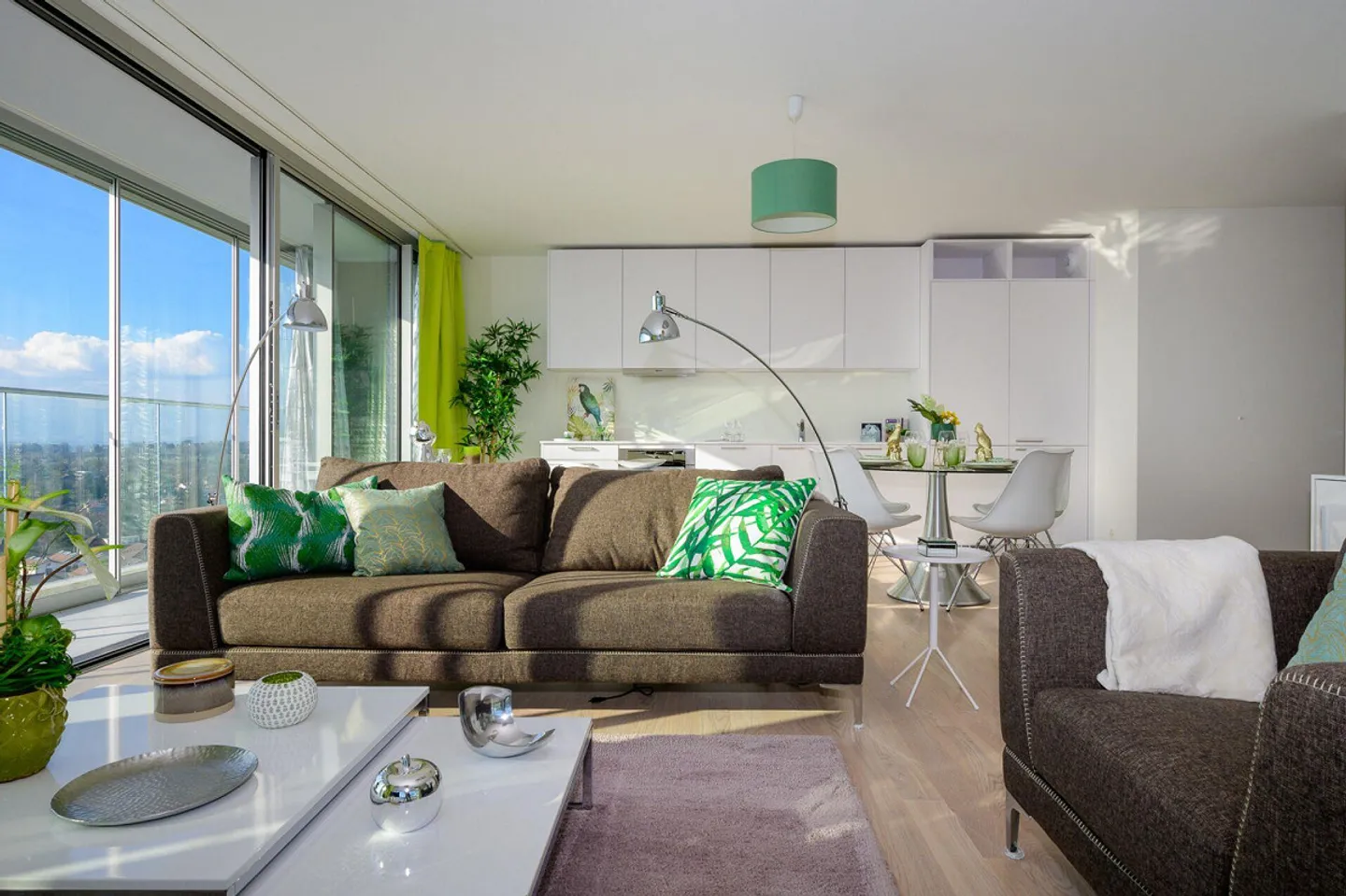 Superbe Appartement avec Vue Panoramique - Photo 3 sur 7