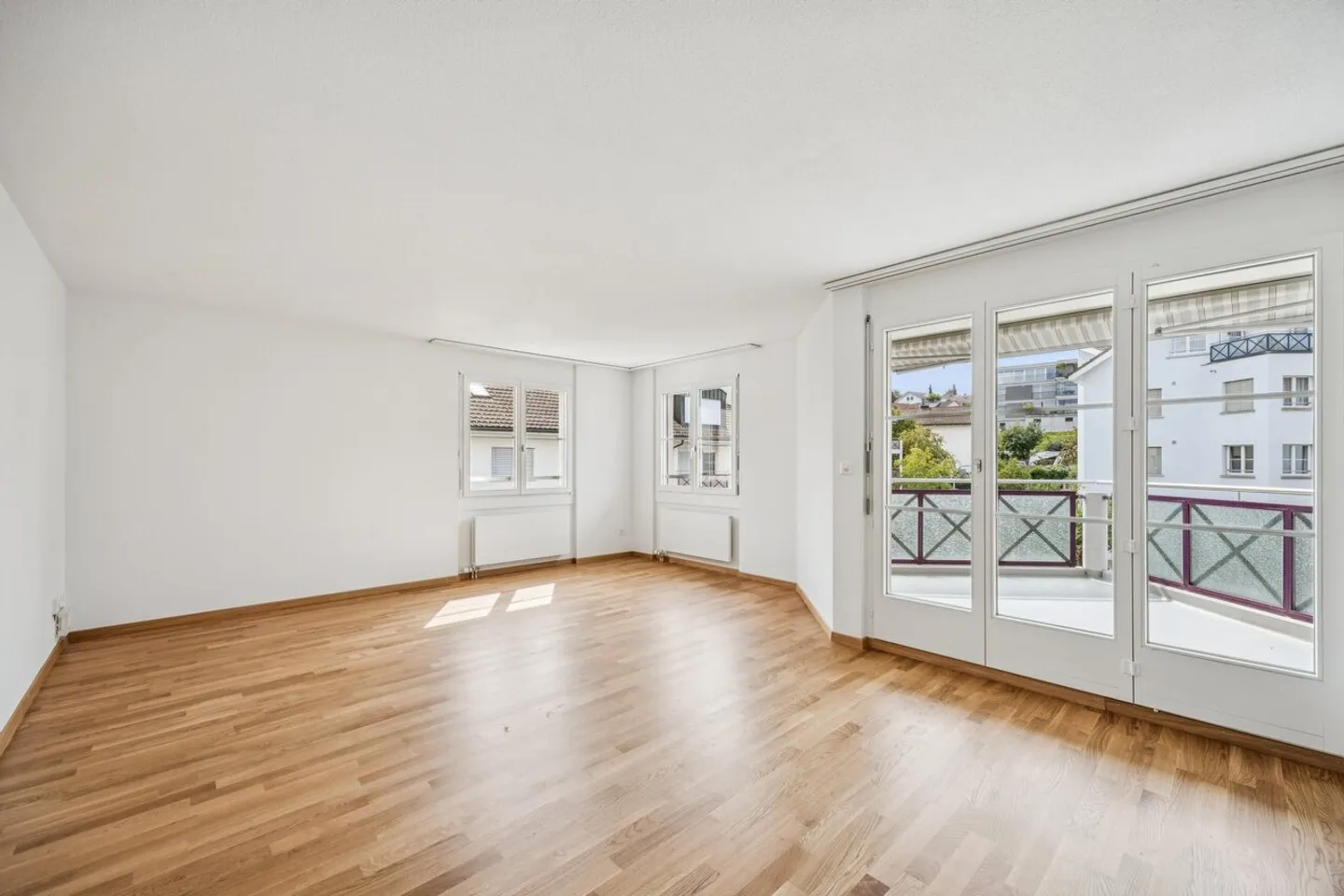 Modernes Apartment mit Balkon - Foto 5 von 8