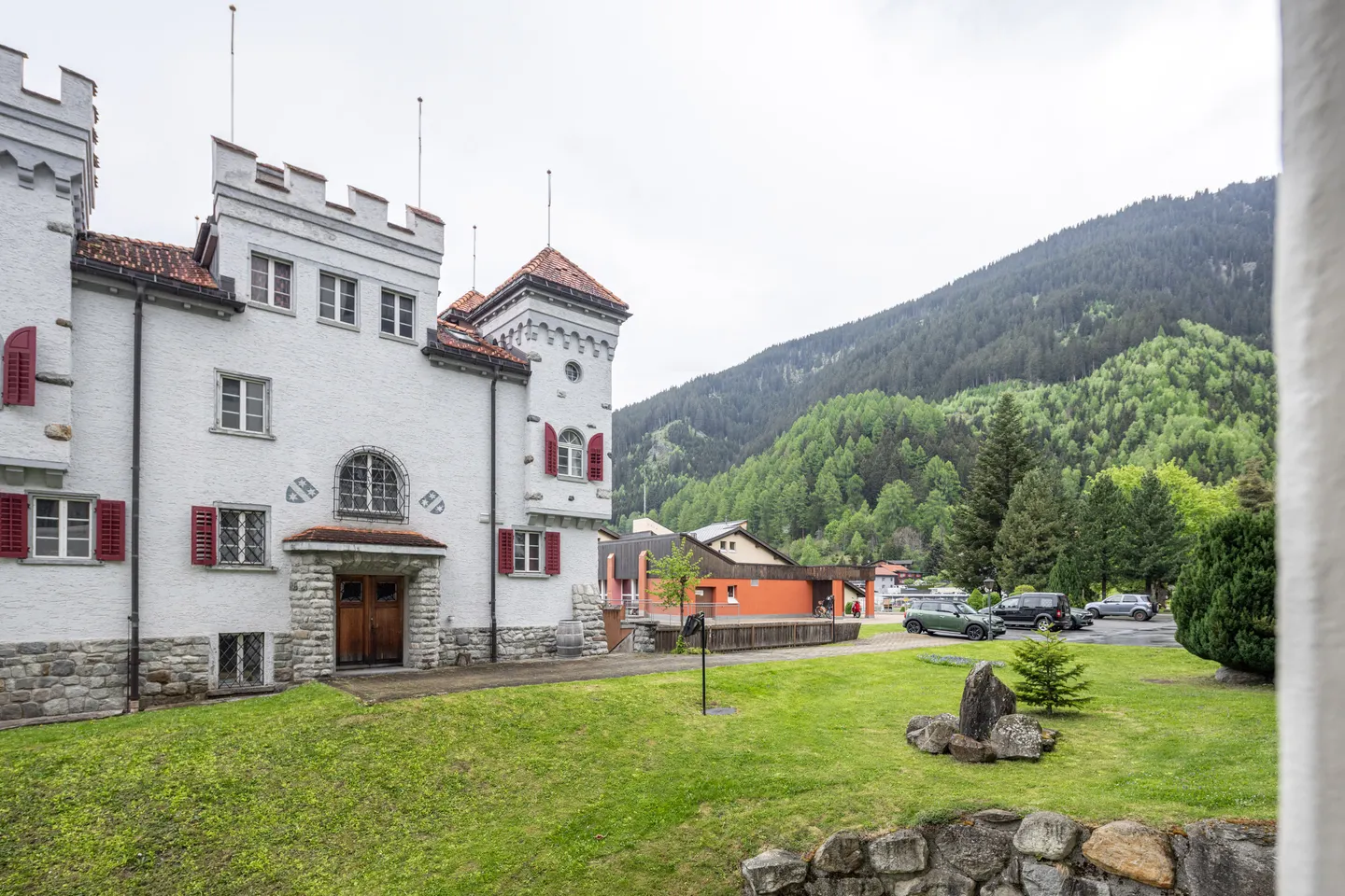 Charmantes Ferienhaus in Disentis - Foto 2 von 7