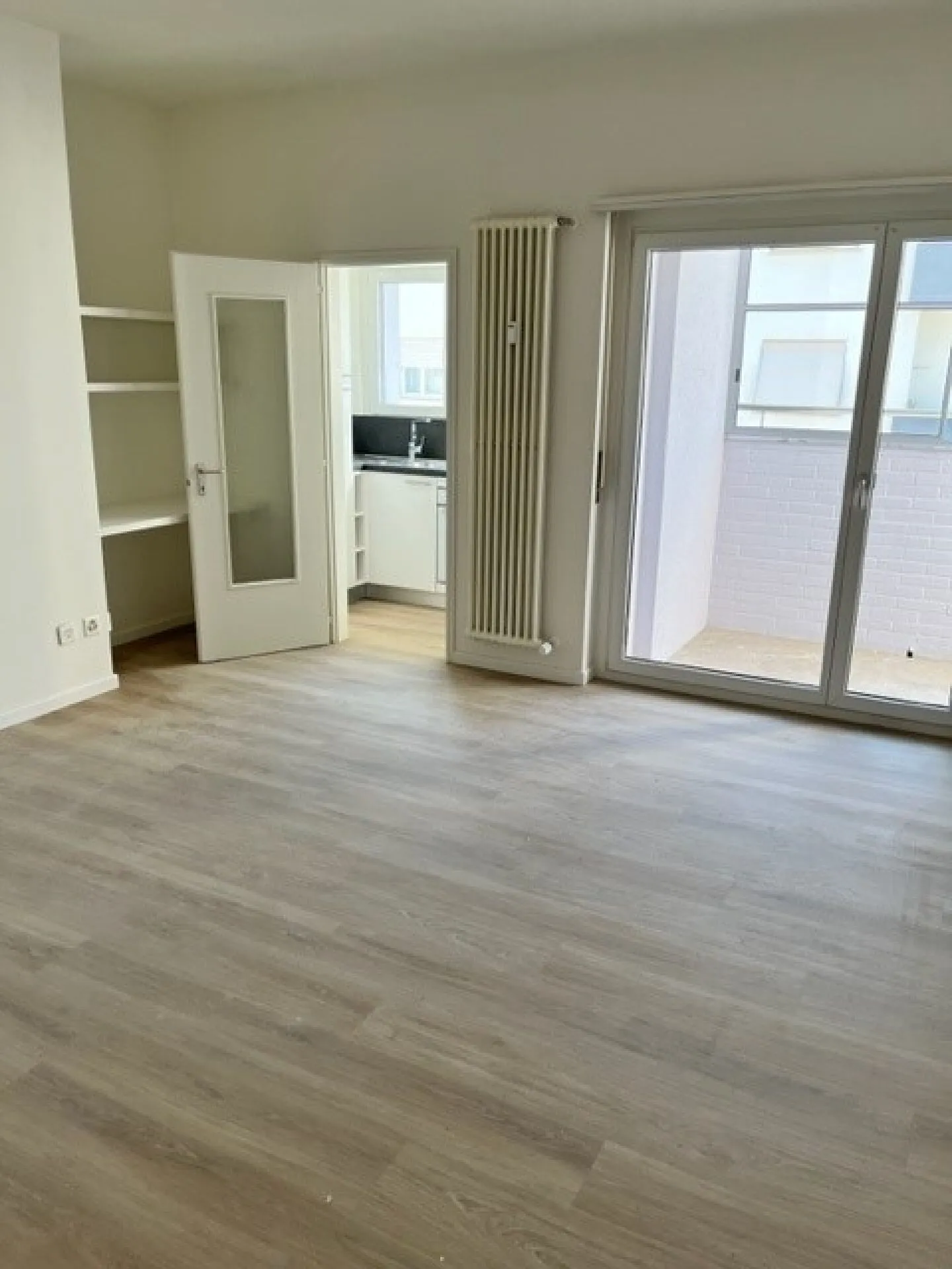 8900 Chiasso, Via G. Guisan 19, apartment no. 1906 - Photo 3 of 9