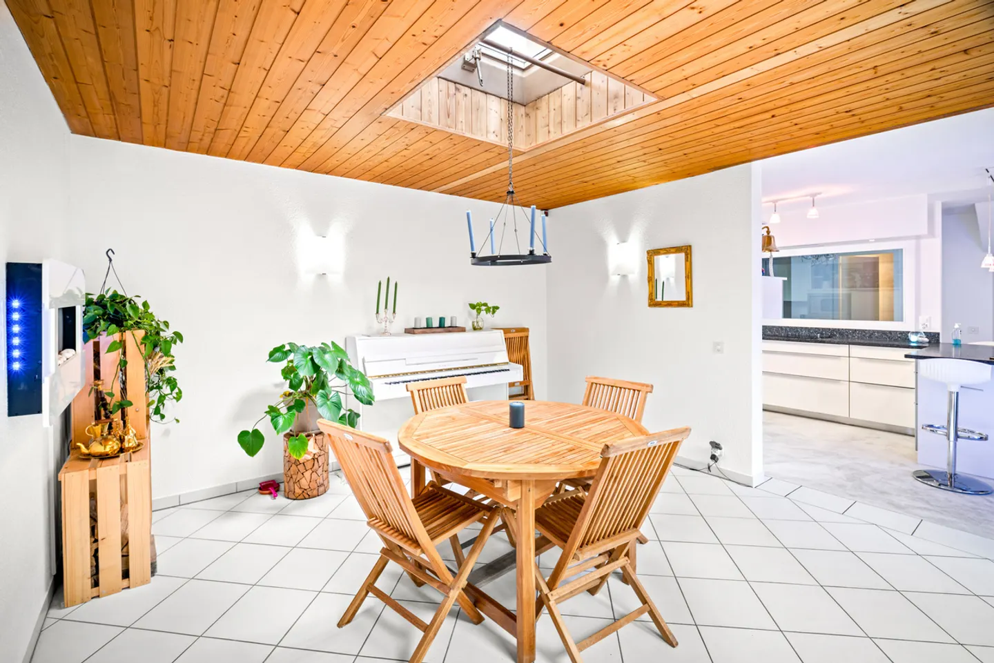 Maison Jumelée Charmante - Photo 3 sur 13