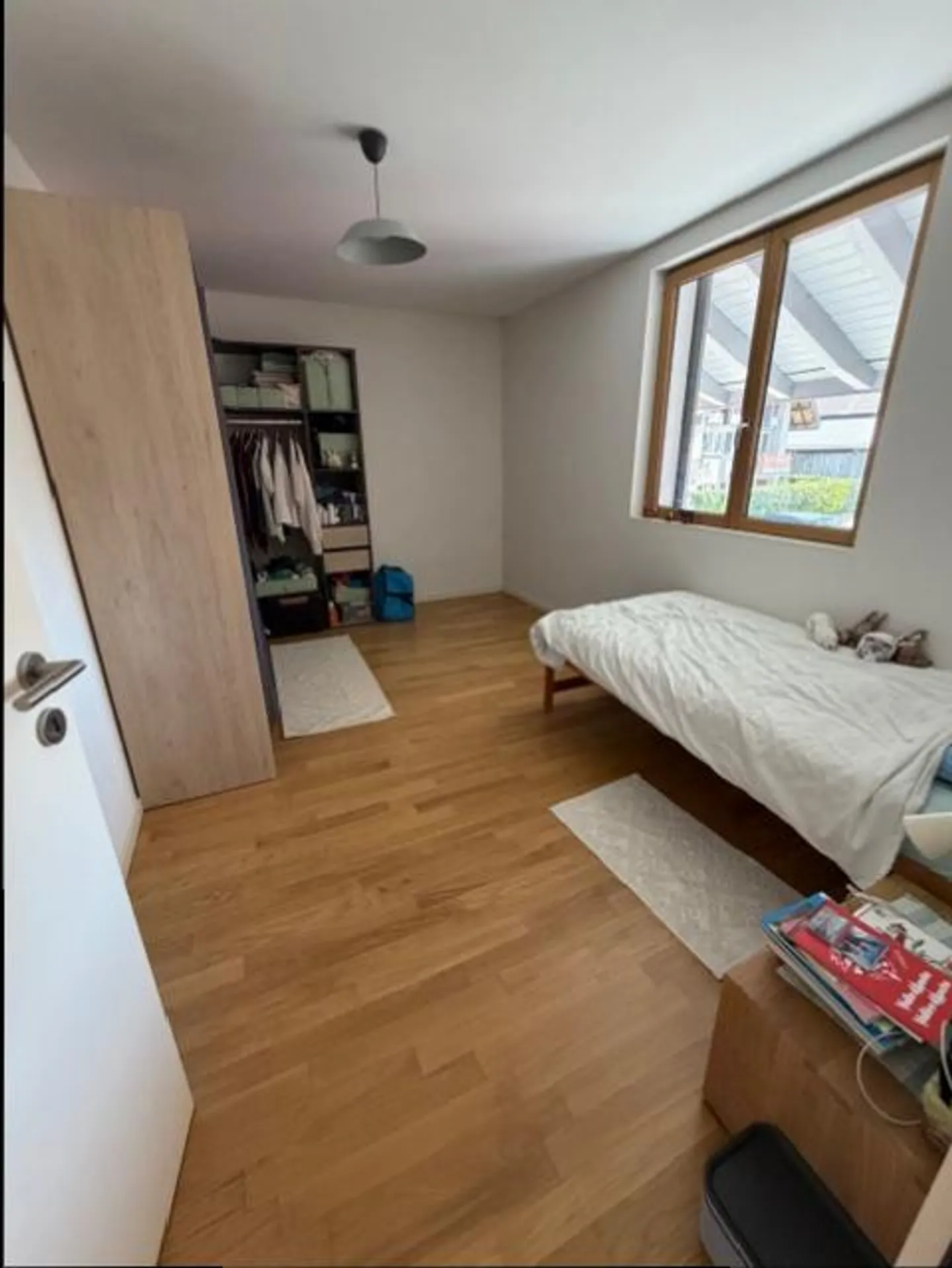 APPARTAMENTO 4.5 STANZE + SOFFITTO + BALCONE - Foto 4 di 13