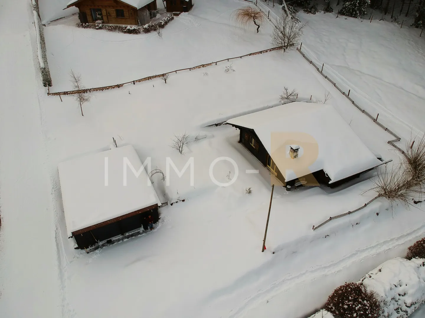 Chalet with magnificent views - Photo 1 of 6