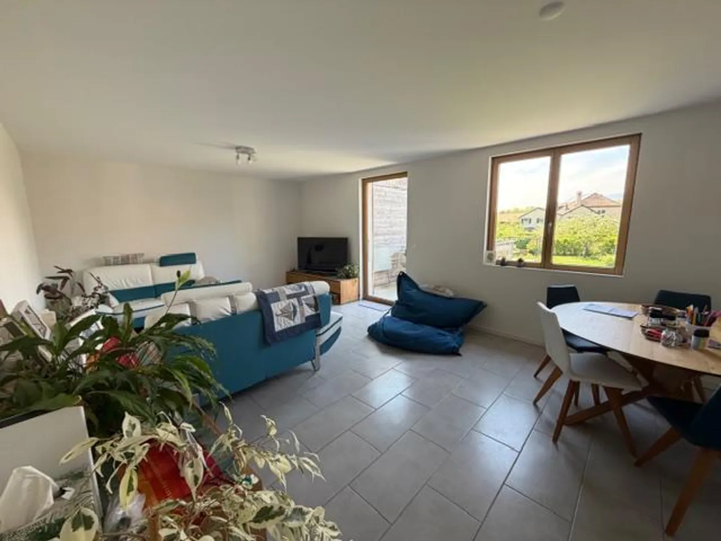 APPARTAMENTO 4.5 STANZE + SOFFITTO + BALCONE - Foto 9 di 13