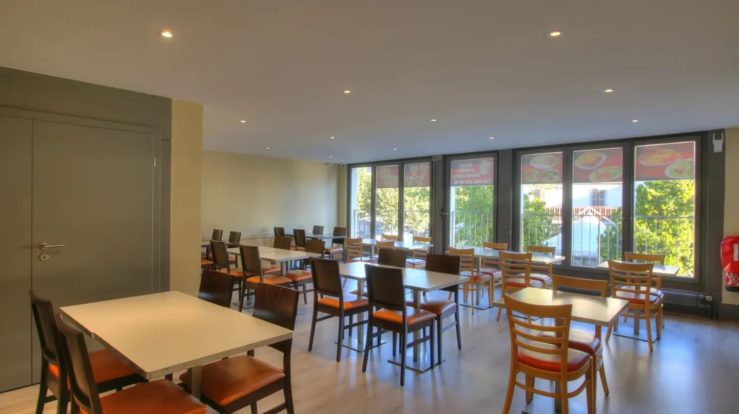 Fonds de commerce  Kebab, Pizza, Tacos au centre-ville de Monthey - Foto 10 di 13