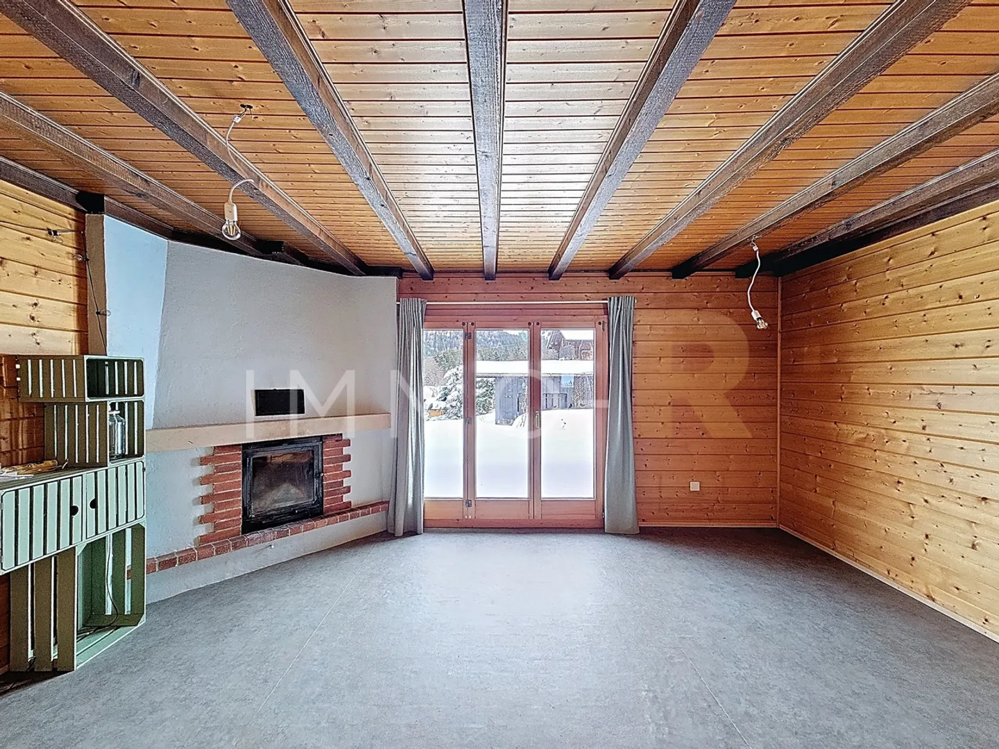 Chalet with magnificent views - Photo 2 of 6