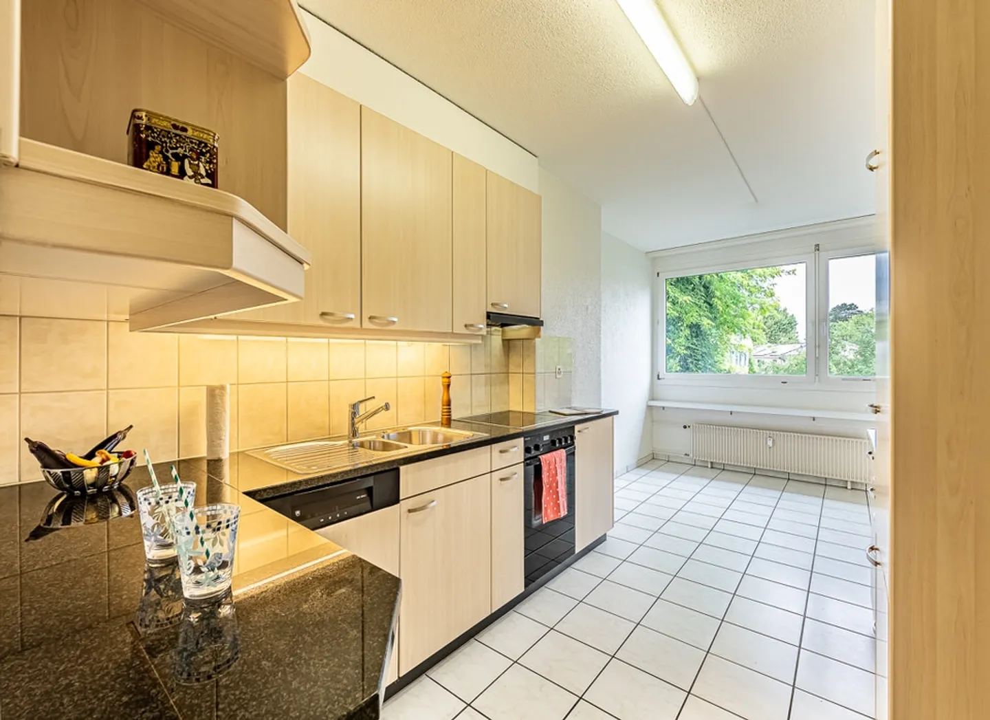 Ruhiges Zuhause in Riehen - Foto 4 von 12