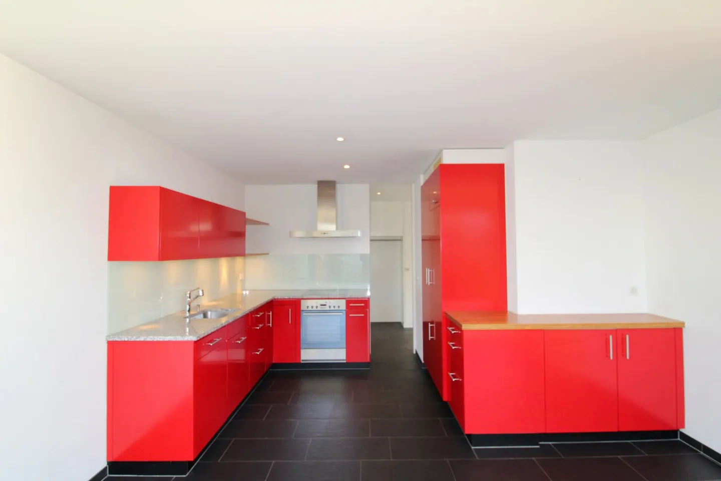 Exclusive 6.5-room corner townhouse in Obfelden – modern, family-friendly & well-connected - Photo 7 of 17