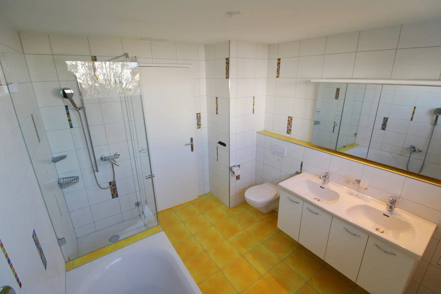 Exclusive 6.5-room corner townhouse in Obfelden – modern, family-friendly & well-connected - Photo 14 of 17