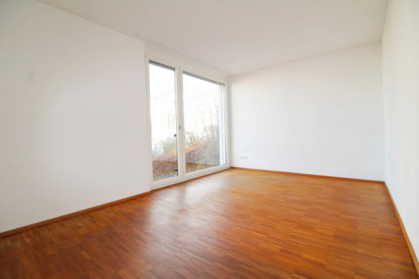 Exclusive 6.5-room corner townhouse in Obfelden – modern, family-friendly & well-connected - Photo 15 of 17