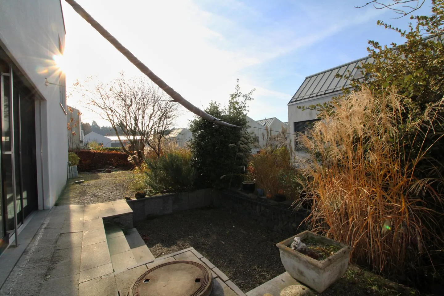 Exclusive 6.5-room corner townhouse in Obfelden – modern, family-friendly & well-connected - Photo 6 of 17