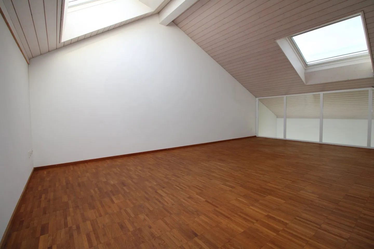 Exclusive 6.5-room corner townhouse in Obfelden – modern, family-friendly & well-connected - Photo 17 of 17