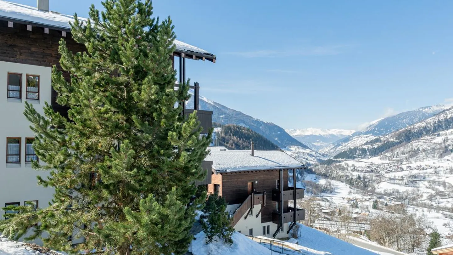 Appartamento accogliente di 3.5 stanze con una vista magnifica nel Vallese - Foto 1 di 9