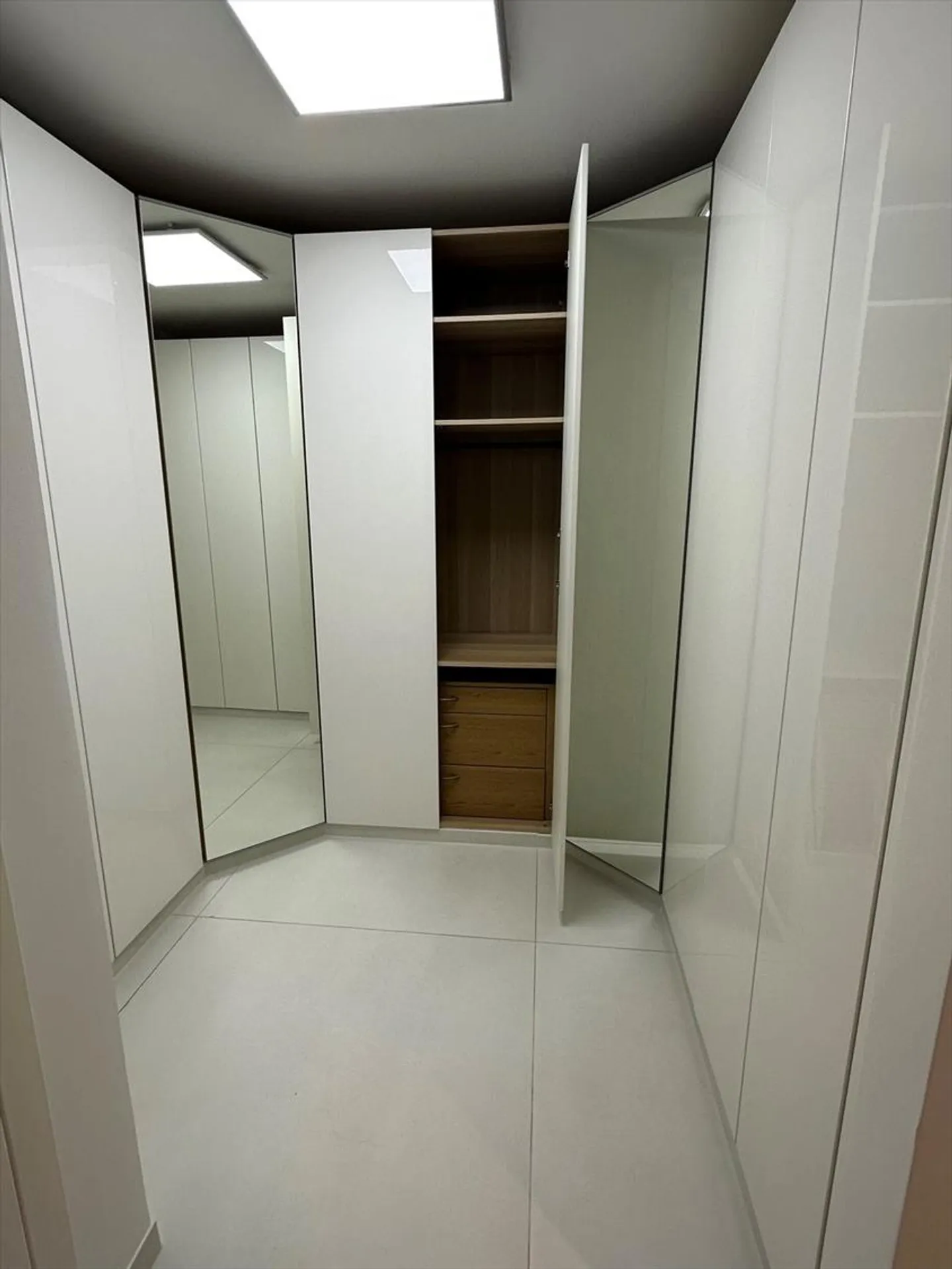 4,5 renovierte Zimmer, 1. Nettomiete angeboten! - Foto 4 von 7
