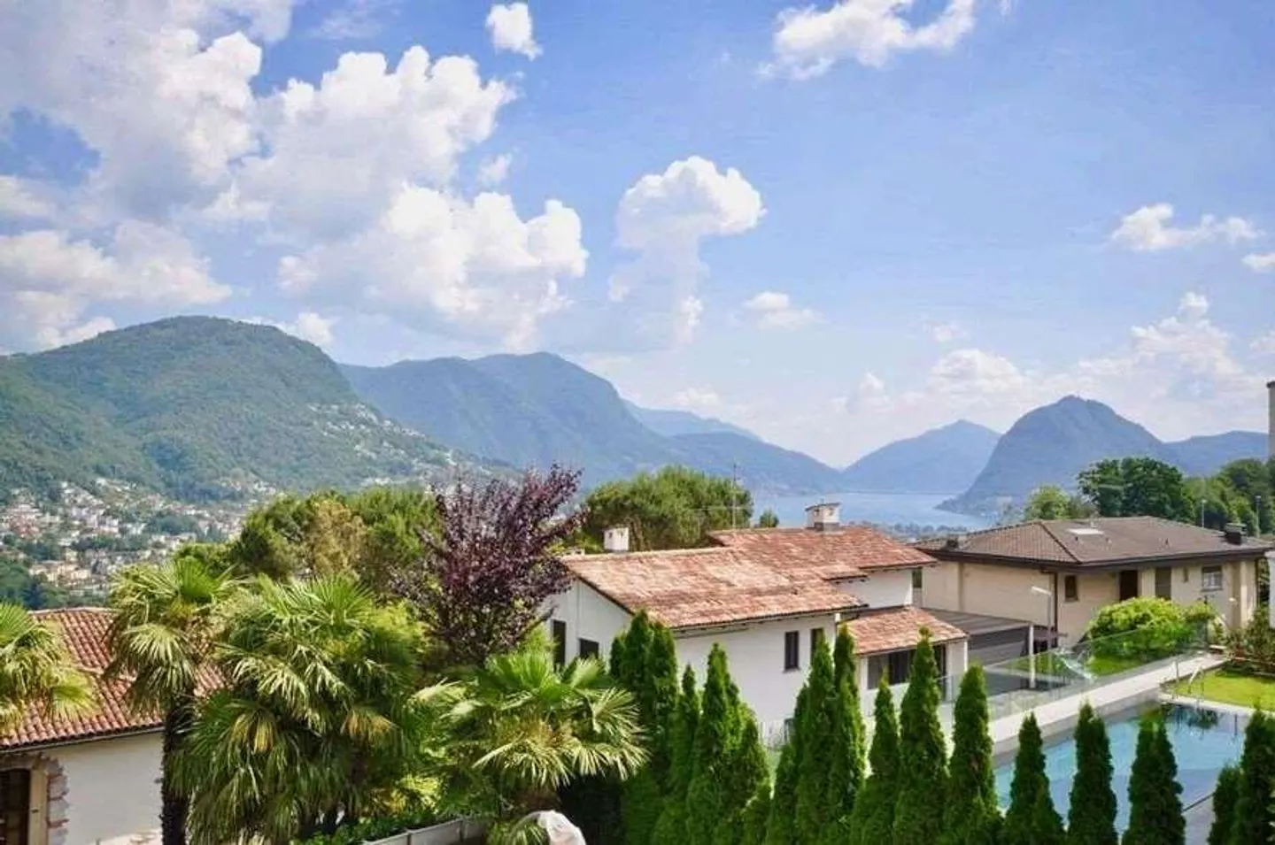 Exclusive Villa with Lake View in Comano - Photo 2 of 10
