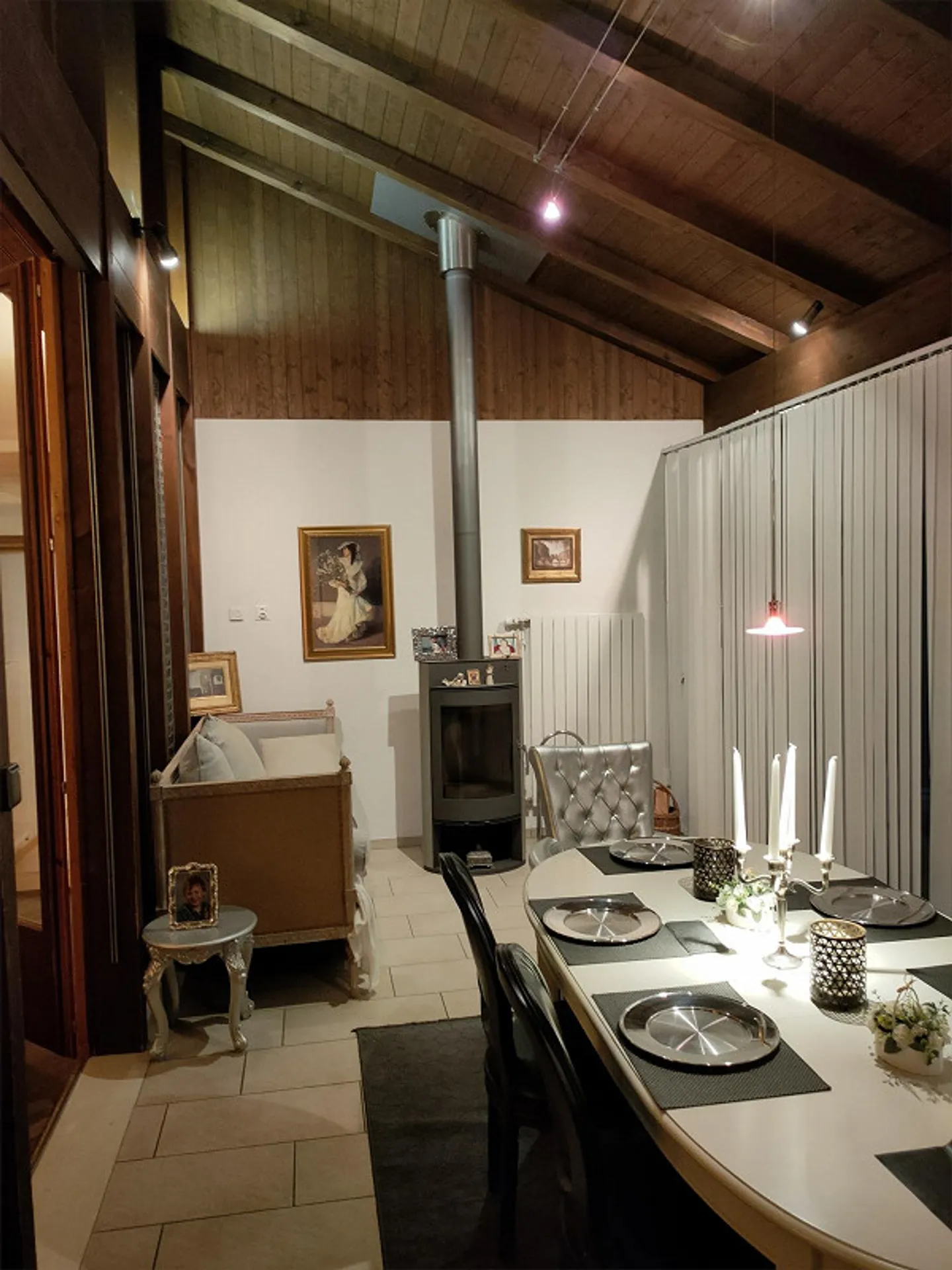 Charmante Wohnung mit Terrasse - Foto 1 von 17