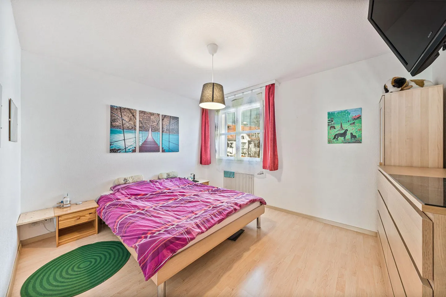 Modern Multi-Level Home - Photo 6 of 11