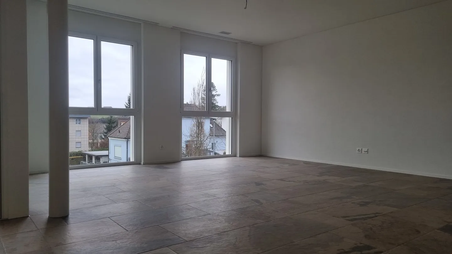 Appartement moderne de 4,5 pièces au 1er étage - Photo 4 sur 11