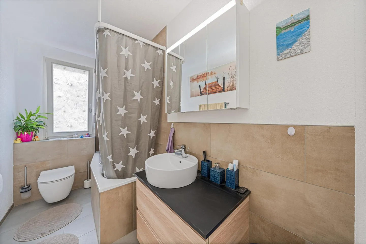 Modern Multi-Level Home - Photo 9 of 11