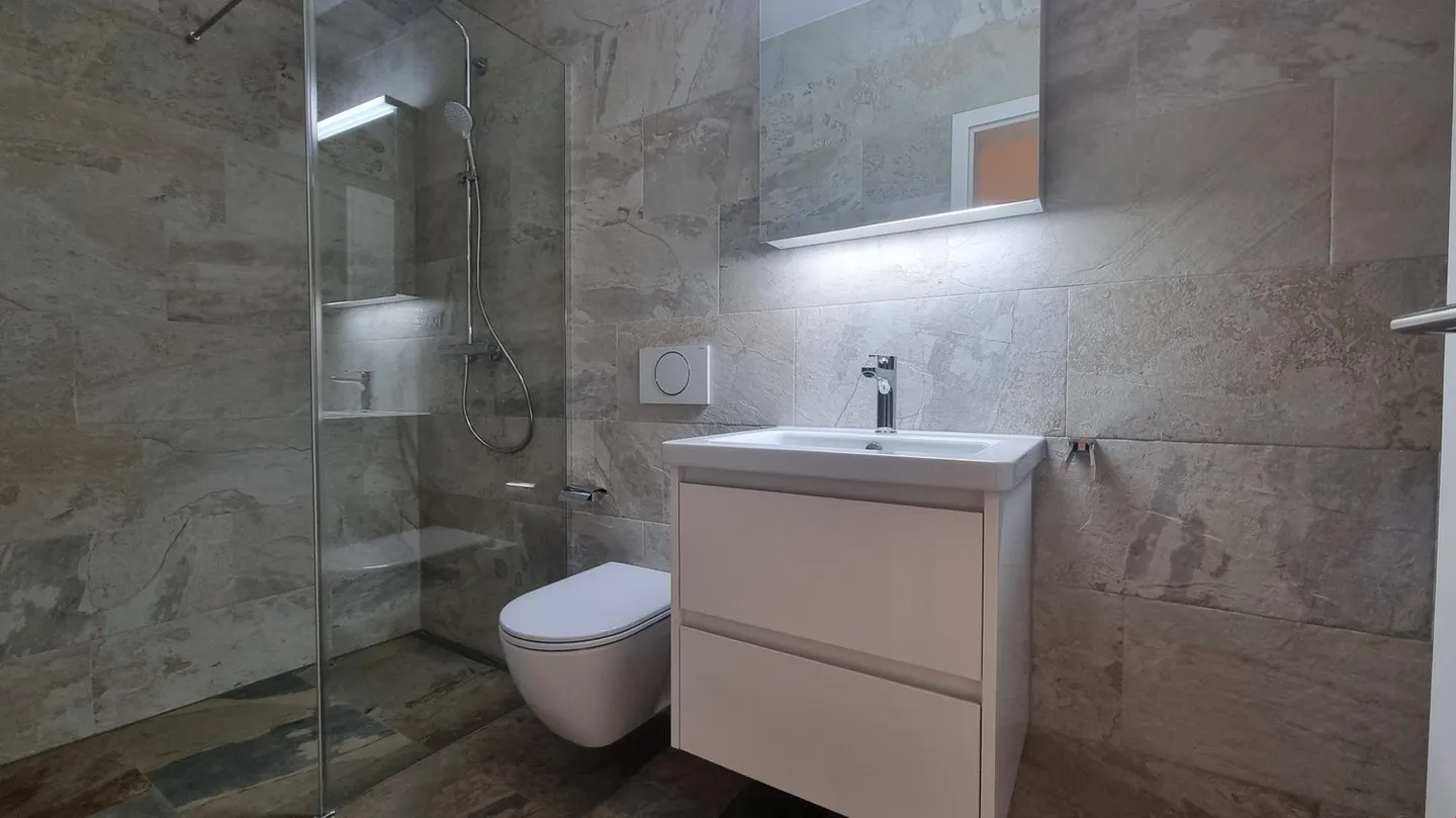 Appartement moderne de 4,5 pièces au 1er étage - Photo 8 sur 11