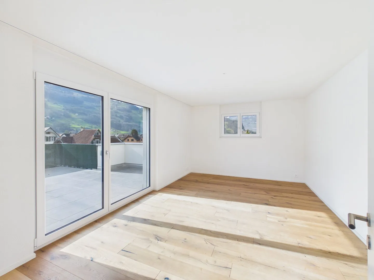 Luxuriöse Attika mit Panoramaterrasse - Foto 15 von 38