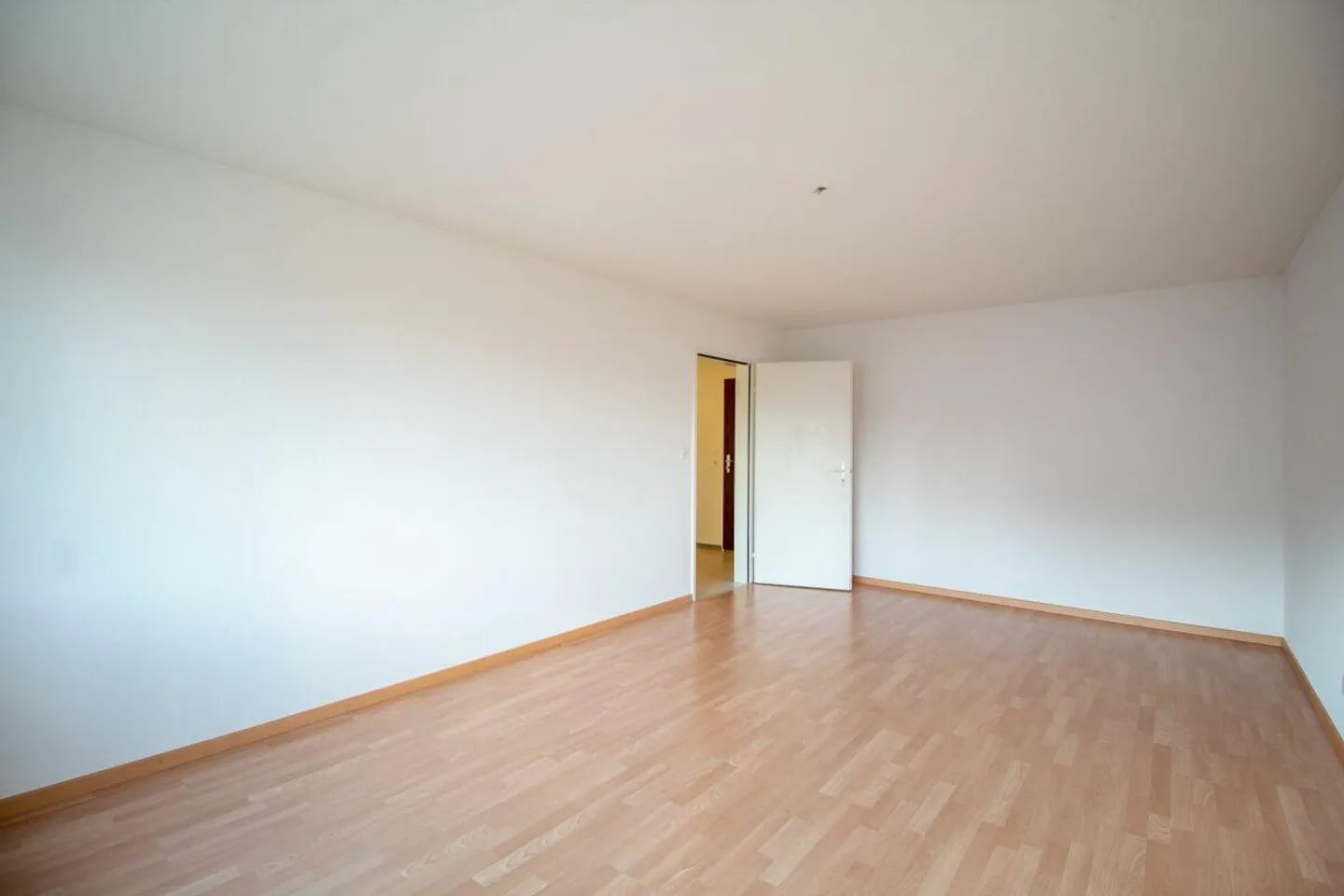 Single-Wohnung am Puls der Bahnhofstrasse - Foto 8 von 10