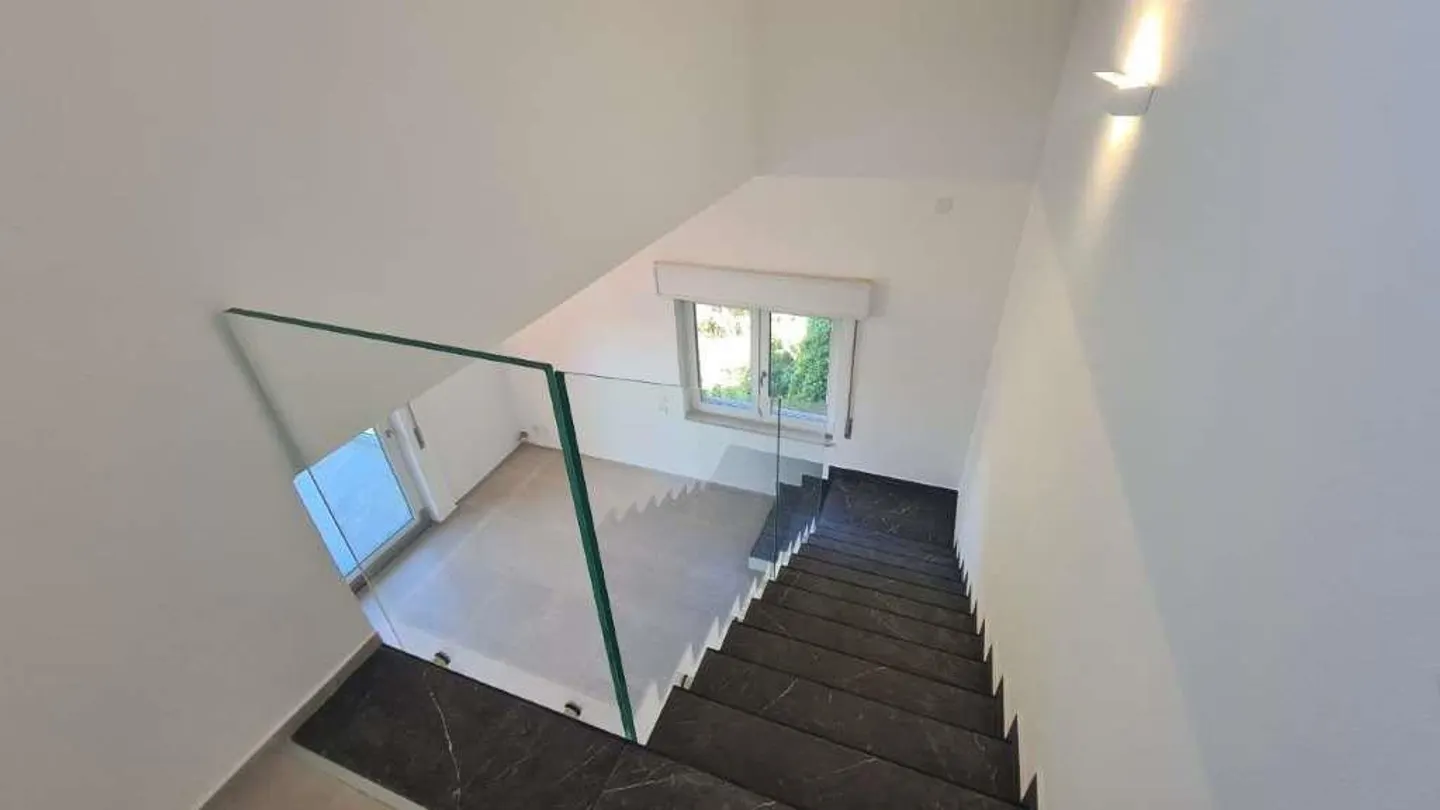 ROVIO : VILLA PANORAMIQUE 6.5 loc. RÉNOVÉE - Photo 10 sur 13