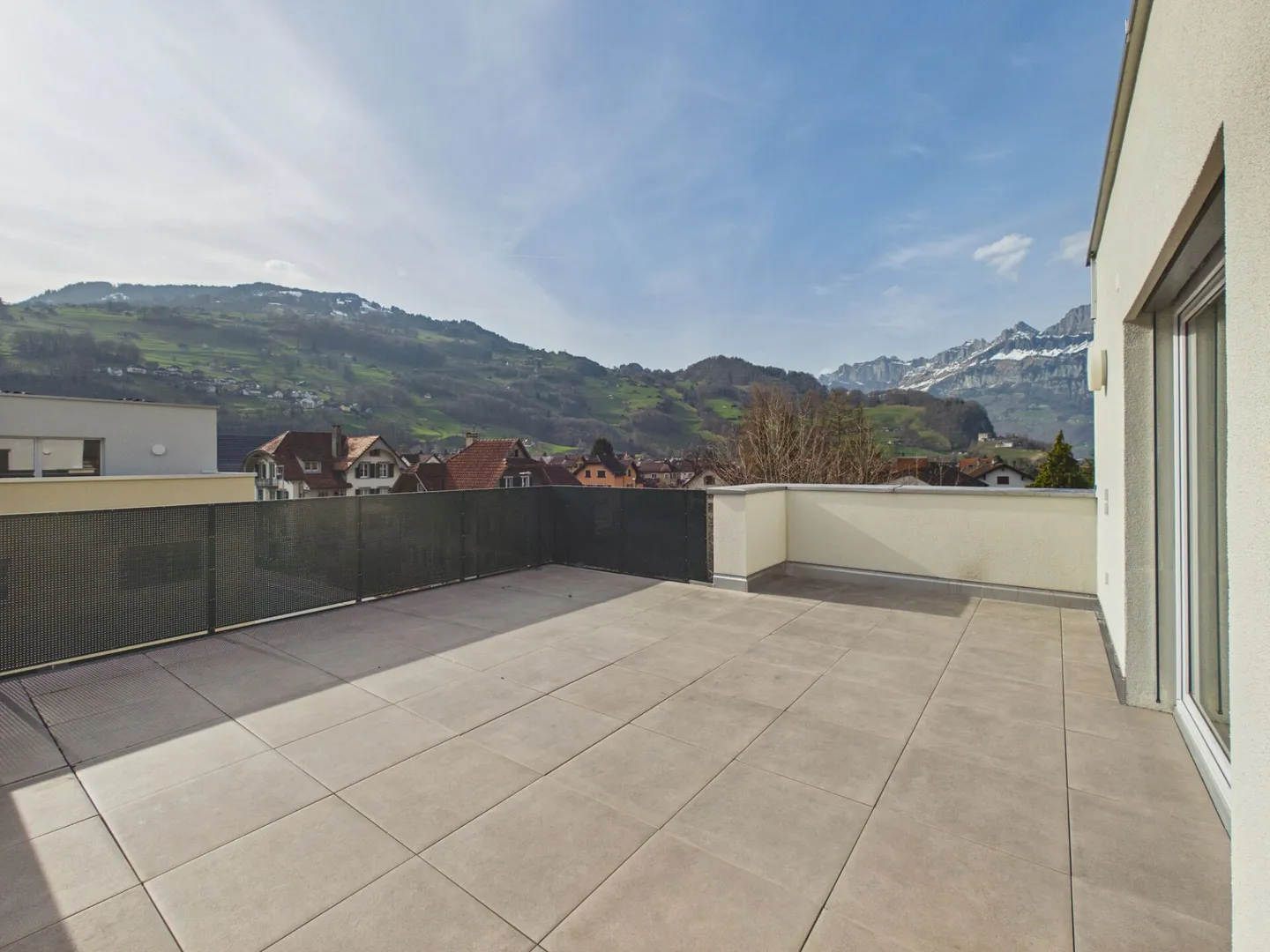 Luxuriöse Attika mit Panoramaterrasse - Foto 28 von 38