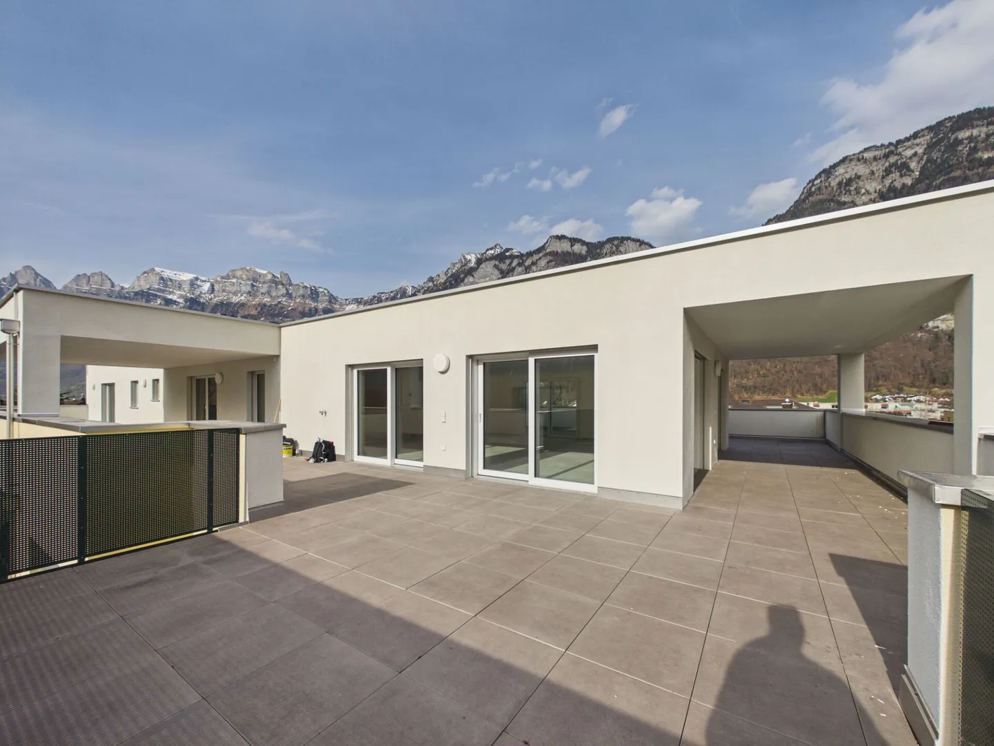 Luxuriöse Attika mit Panoramaterrasse - Foto 30 von 38