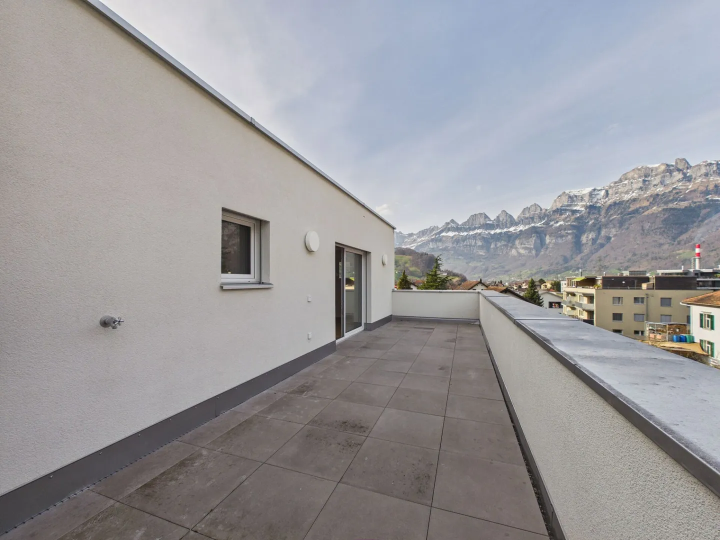 Luxuriöse Attika mit Panoramaterrasse - Foto 32 von 38