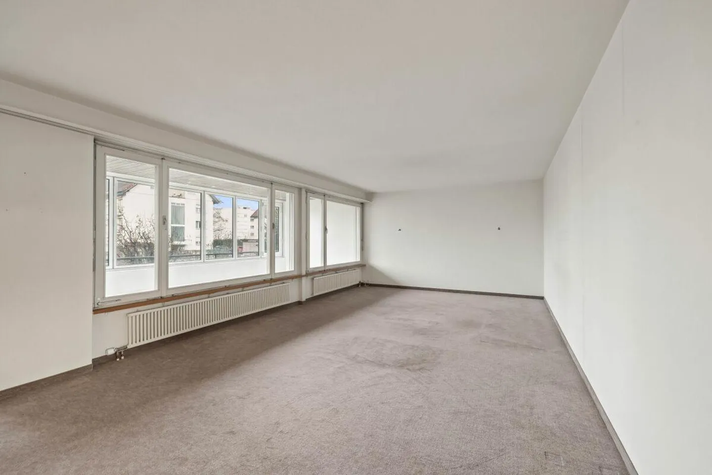 Ampio appartamento di 4,5 stanze con giardino d'inverno, garage e sostenibile... - Foto 5 di 13