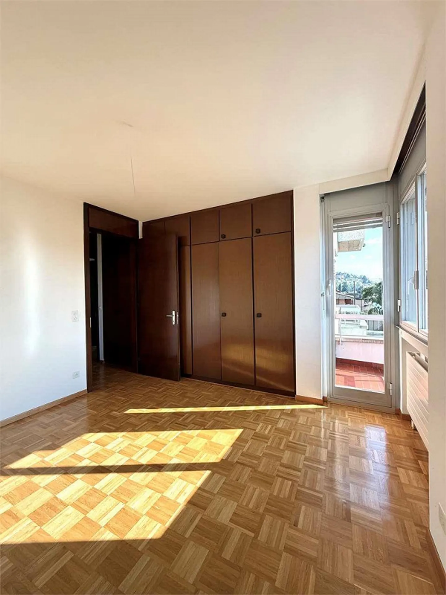 Appartement 5'5 in Pregassona mit offener Aussicht - Foto 7 von 13