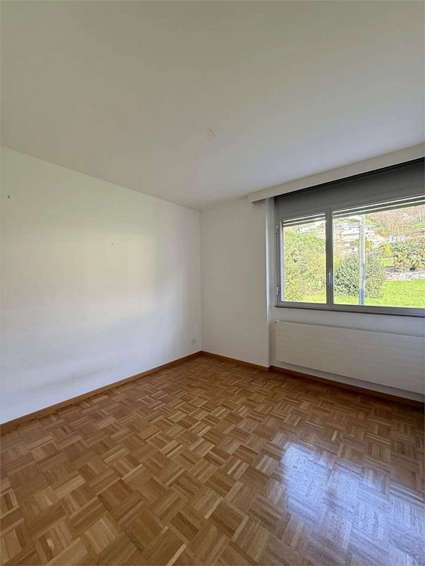 Appartement 5'5 in Pregassona mit offener Aussicht - Foto 11 von 13