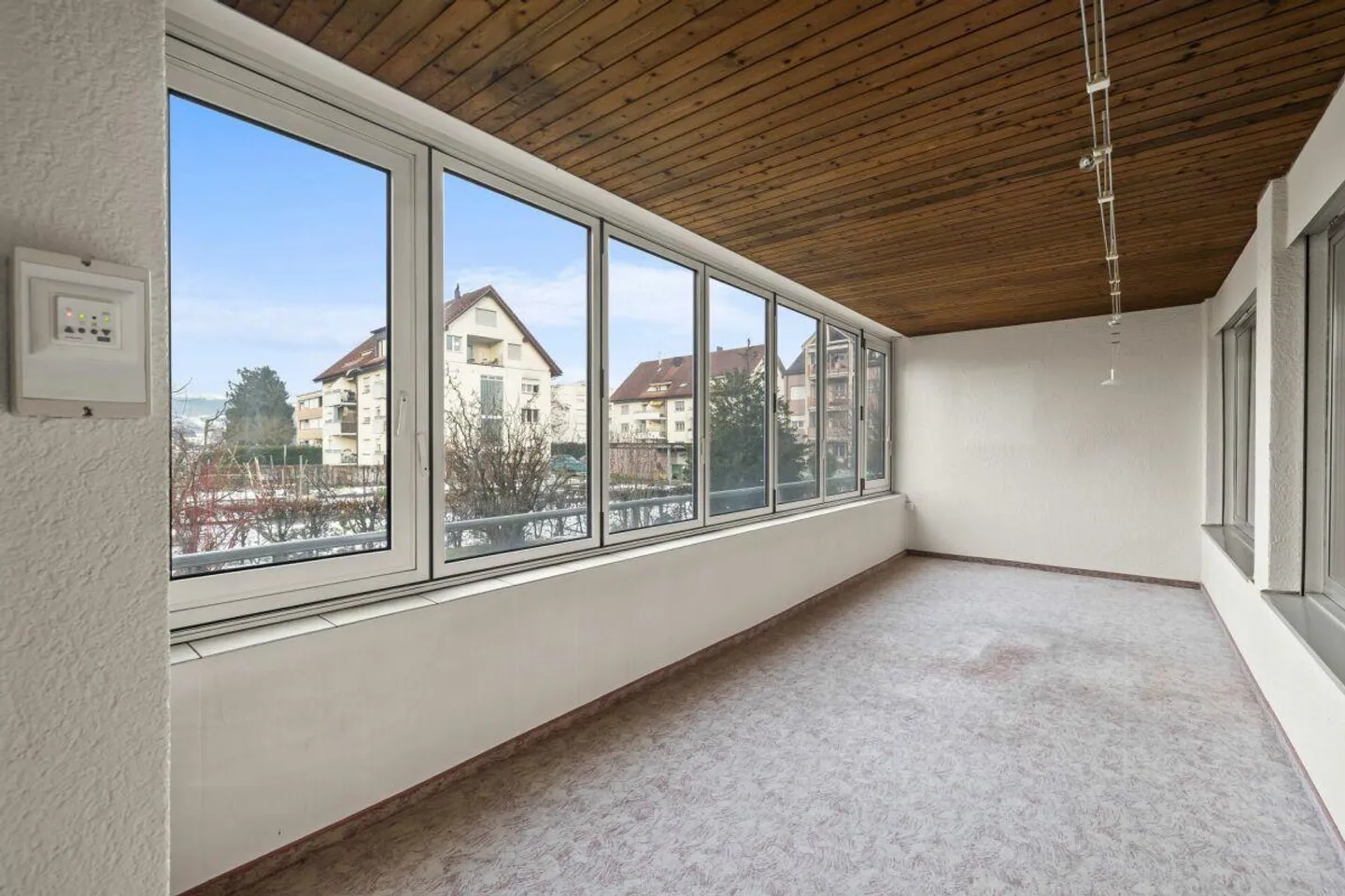 Ampio appartamento di 4,5 stanze con giardino d'inverno, garage e sostenibile... - Foto 8 di 13