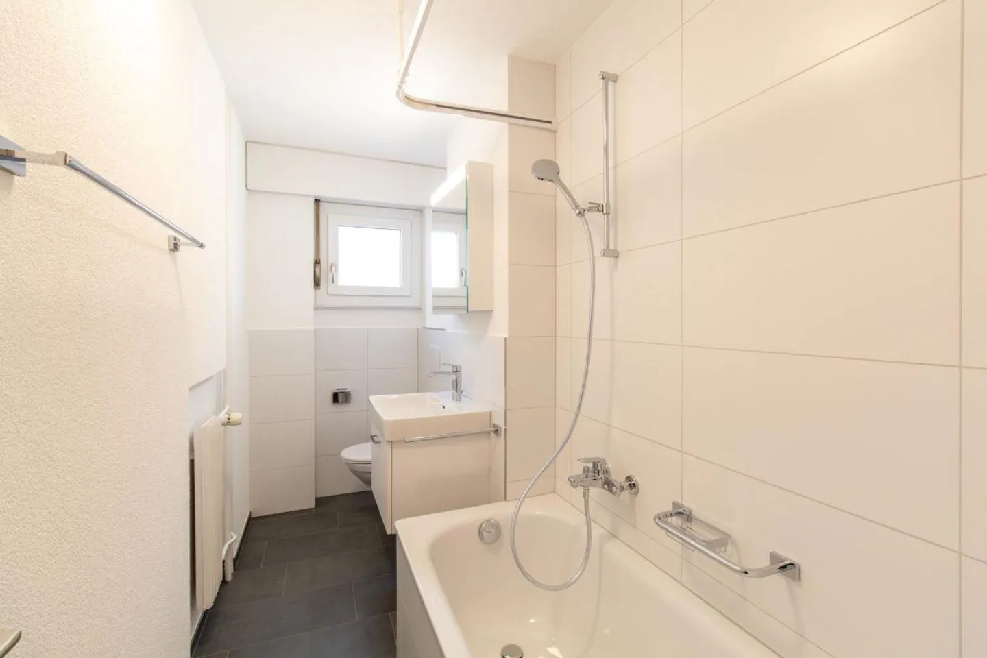 Affordable apartment in a quiet location - Photo 4 of 12