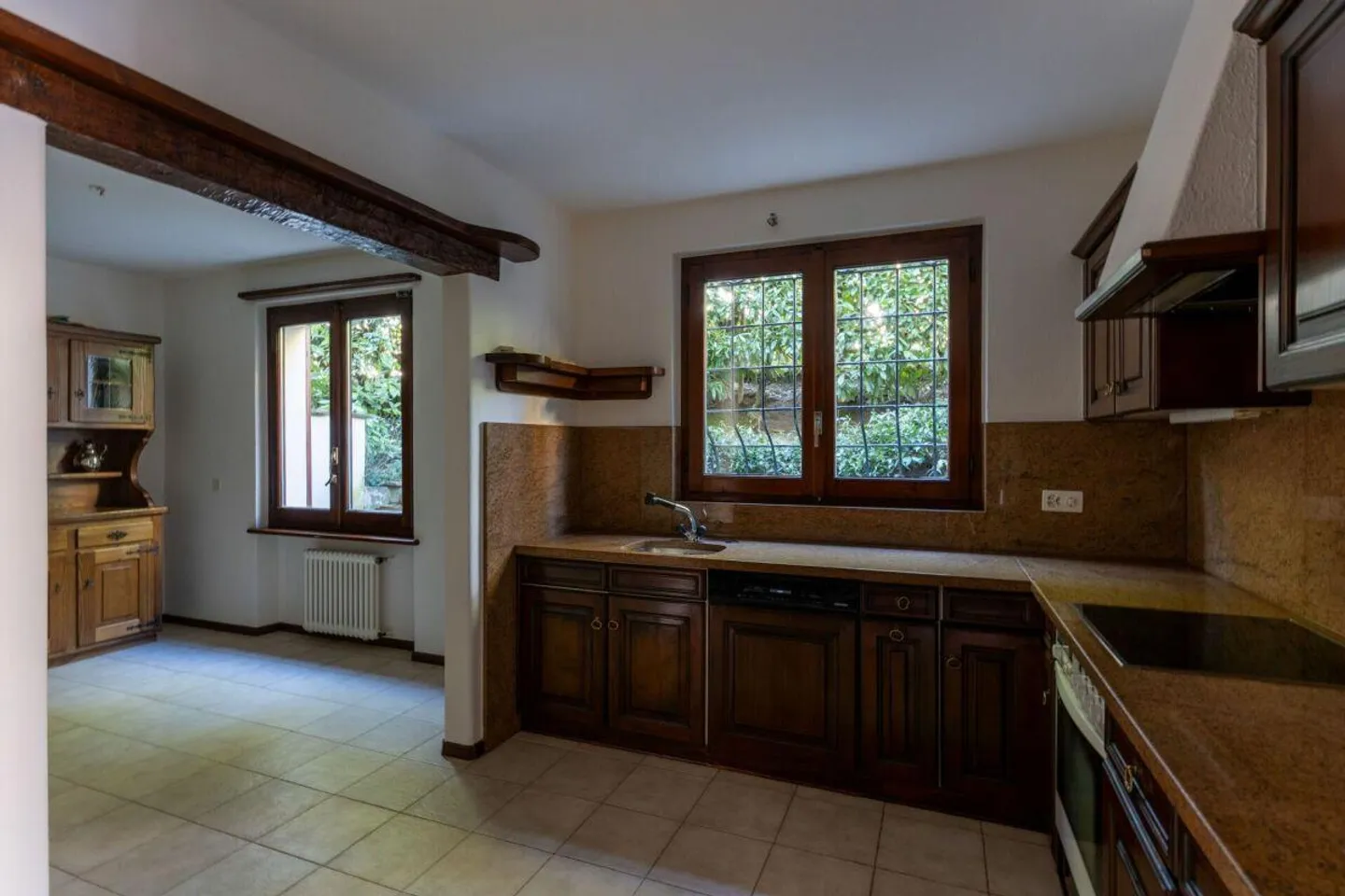 Elegantes Mittelmeervilla mit atemberaubendem Blick auf den Luganer Golf - Foto 9 von 23