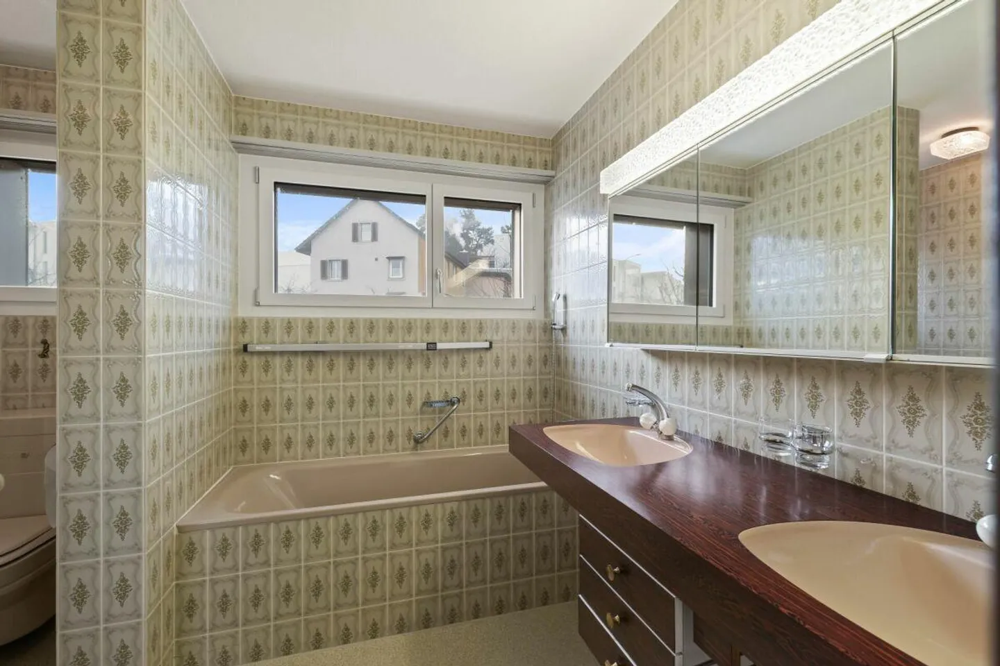 Ampio appartamento di 4,5 stanze con giardino d'inverno, garage e sostenibile... - Foto 13 di 13